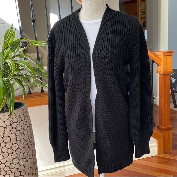 Love by Design Black Cardigan Size: M - Picture 2 of 7